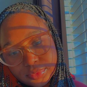 Meet your Posher, Monet